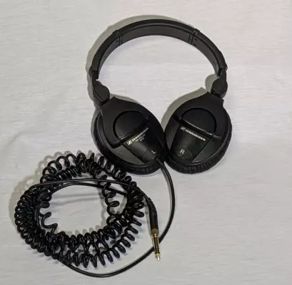Sennheiser - HD 280 Pro Closed-back Headphones